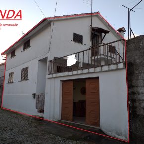 Moradia V4 / VENDA /Vila da Rua / Moimenta da Beira