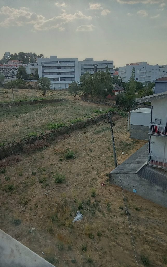 Apartamento T3 para arrendamento/ Moimenta da Beira
